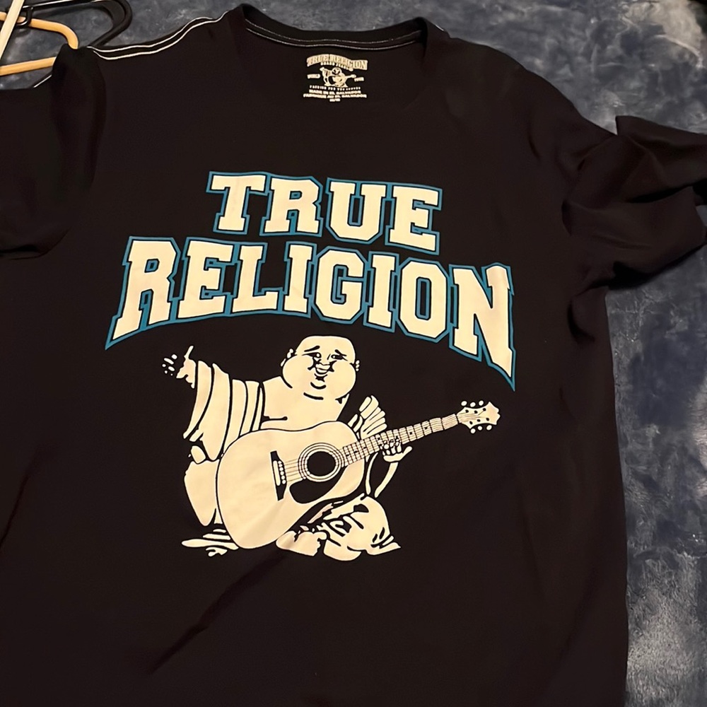 Men size medium shirt